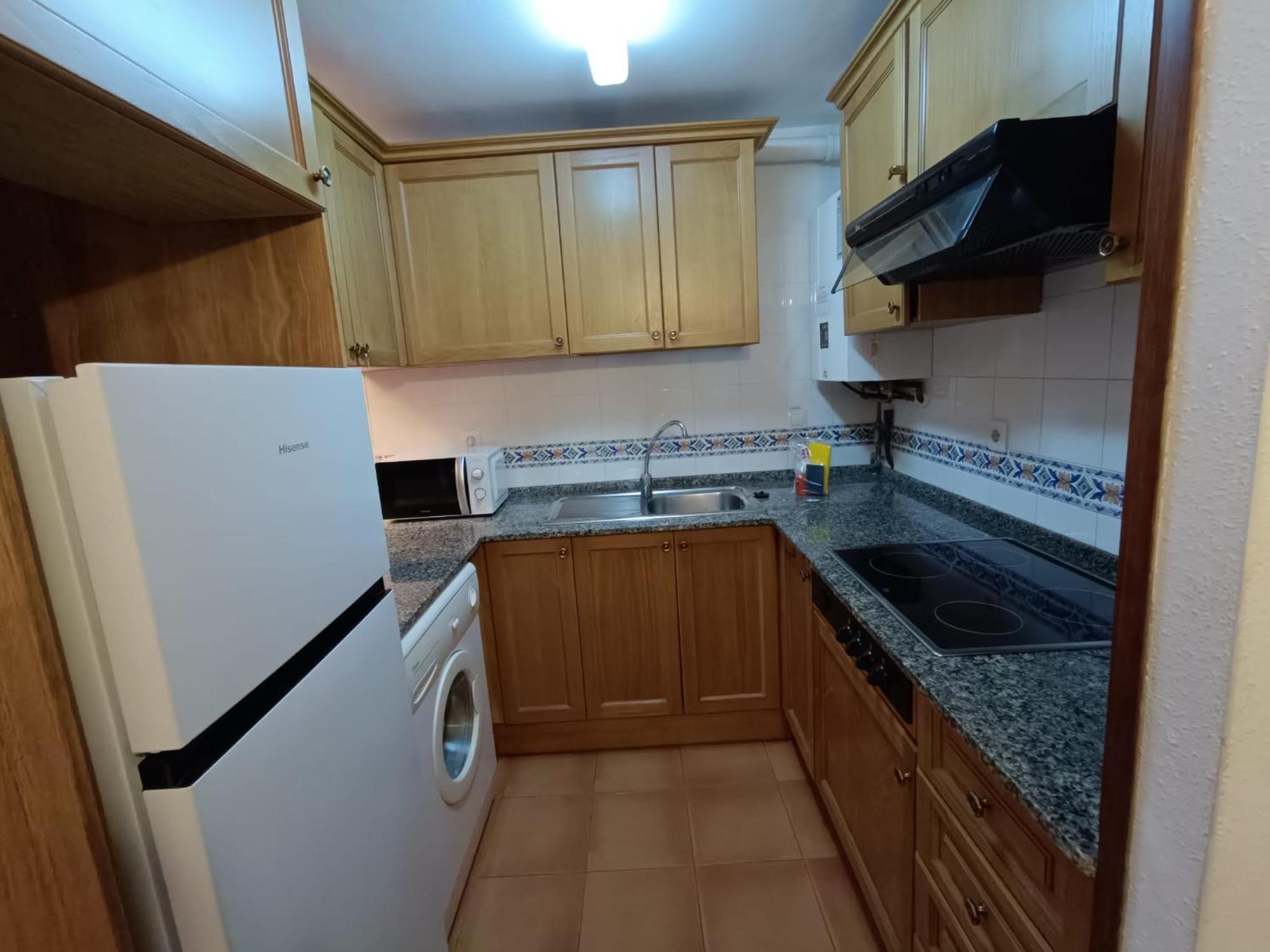 Vall Benas Familias-Valle De Бенаск Екстериор снимка